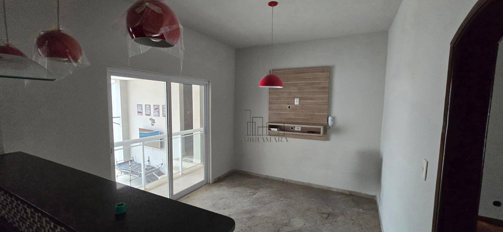 Casa à venda com 3 quartos, 360m² - Foto 2