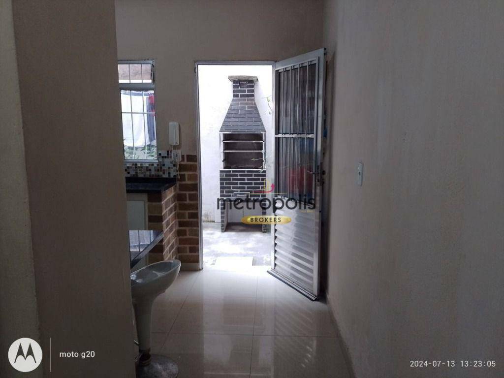 Sobrado à venda com 2 quartos, 60m² - Foto 12