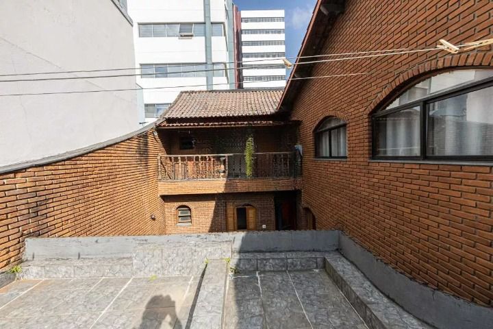 Sobrado à venda com 4 quartos, 250m² - Foto 14