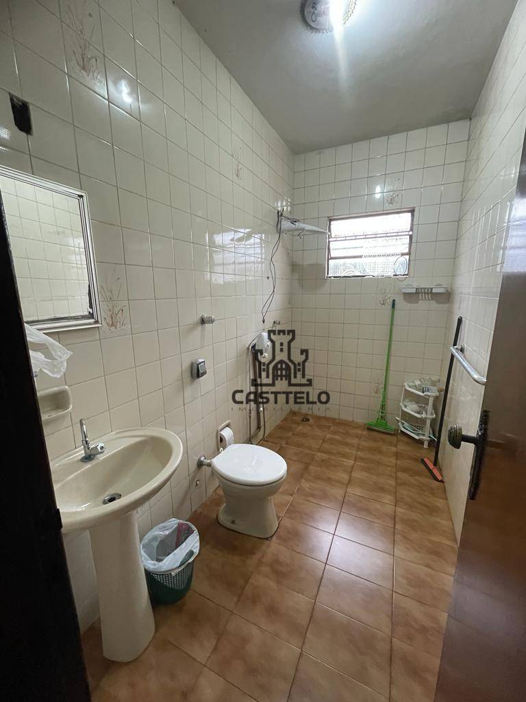 Casa à venda com 4 quartos, 170m² - Foto 16