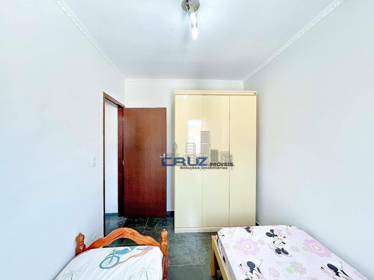 Apartamento à venda e aluguel com 2 quartos, 50m² - Foto 22