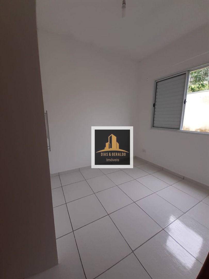 Apartamento à venda com 2 quartos, 45m² - Foto 8