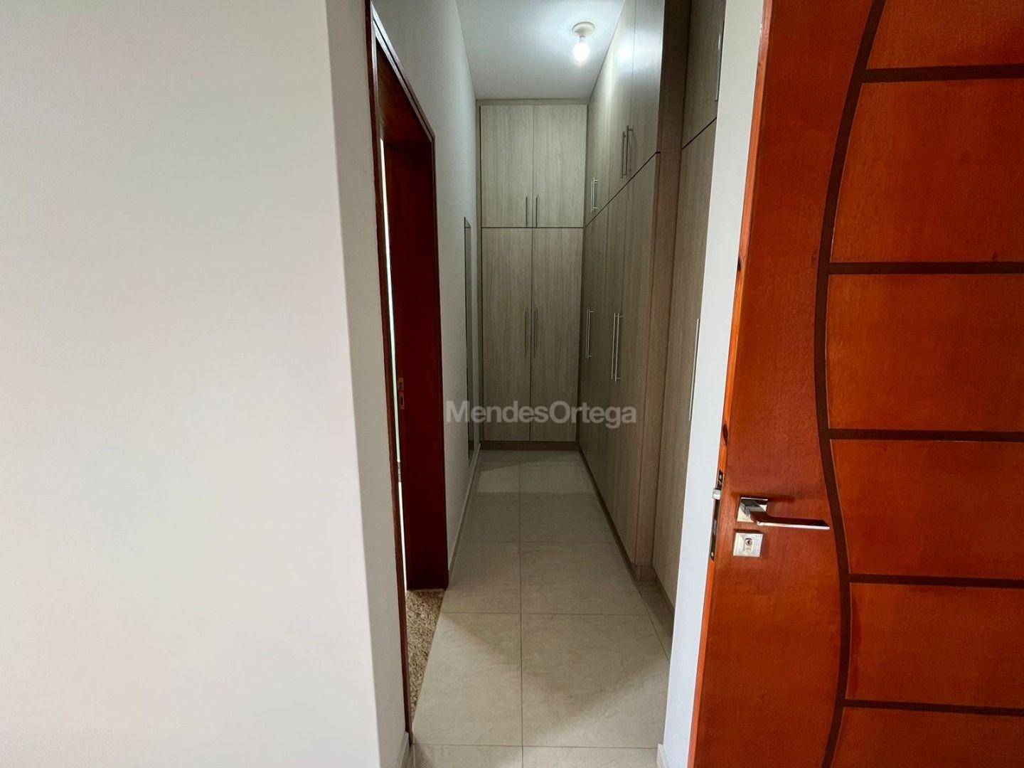 Casa de Condomínio à venda com 3 quartos, 302m² - Foto 14