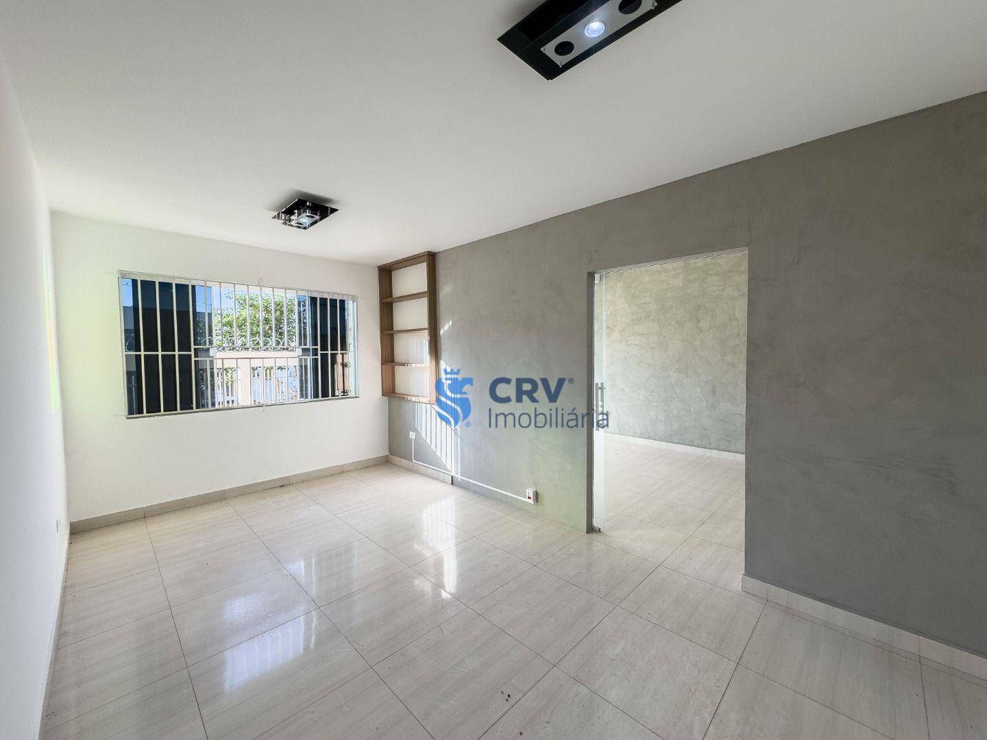 Sobrado à venda e aluguel com 4 quartos, 318m² - Foto 4