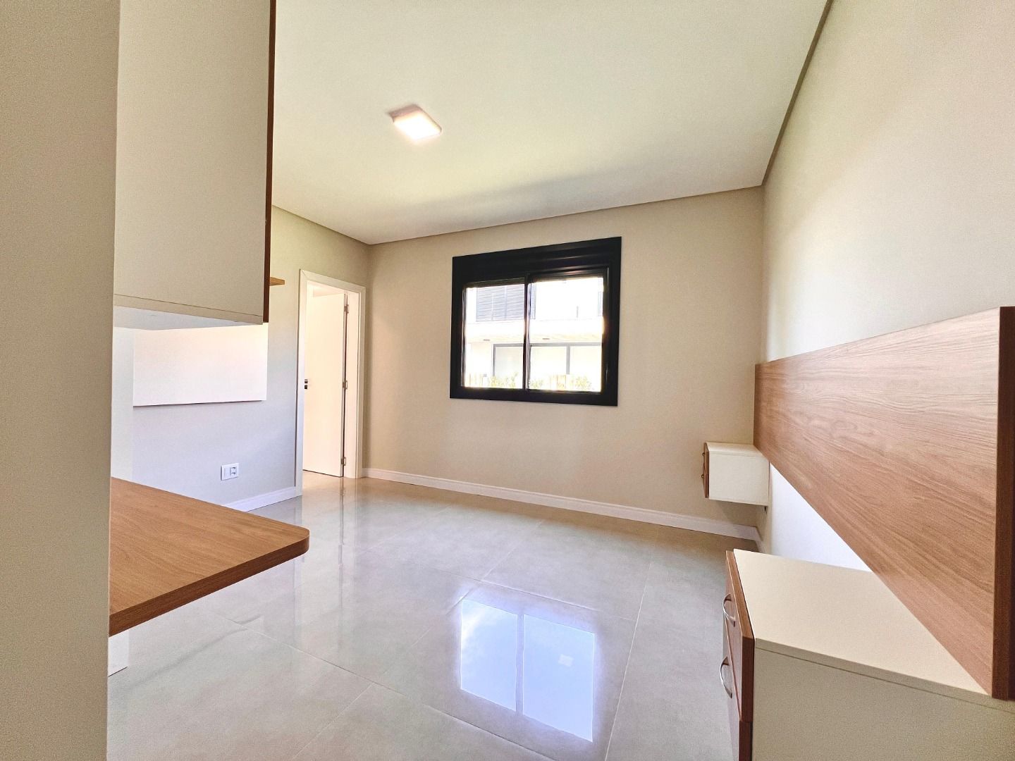 Casa de Condomínio à venda com 4 quartos, 159m² - Foto 13