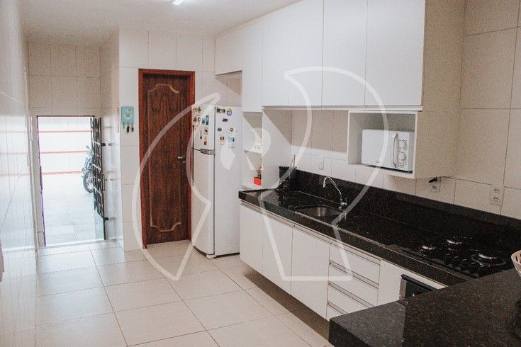 Casa à venda com 4 quartos, 292m² - Foto 15