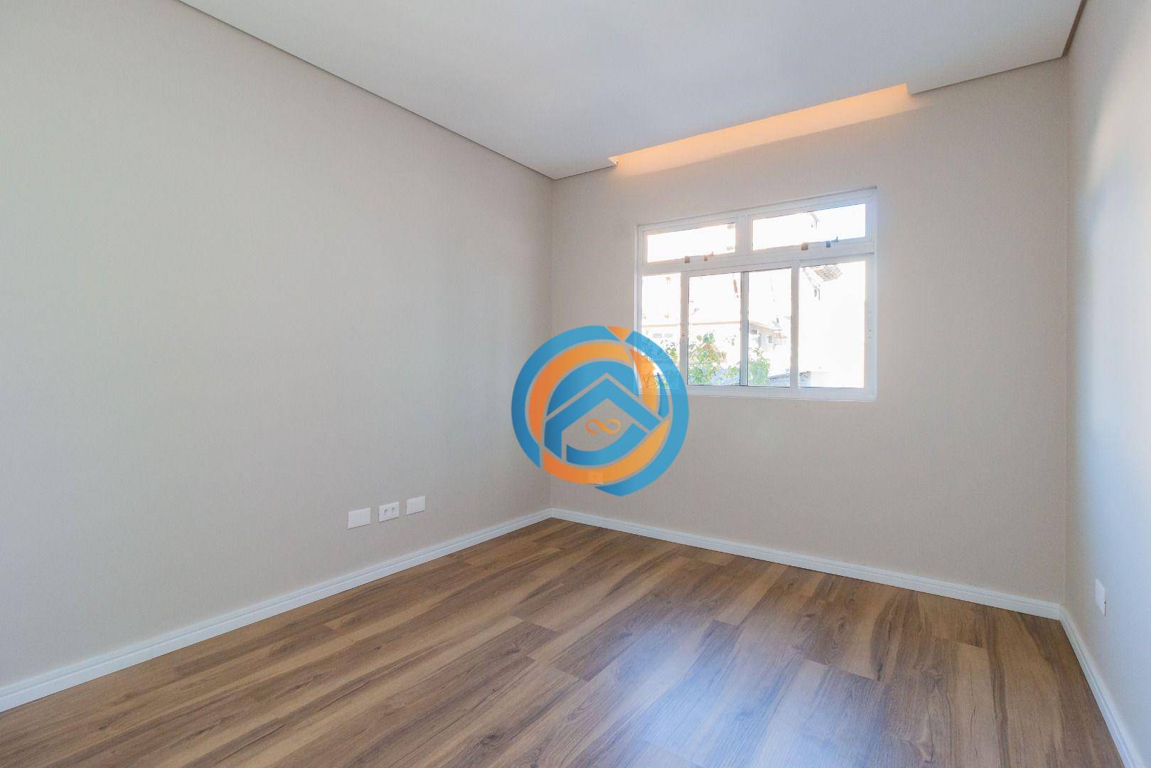 Casa à venda com 3 quartos, 210m² - Foto 47