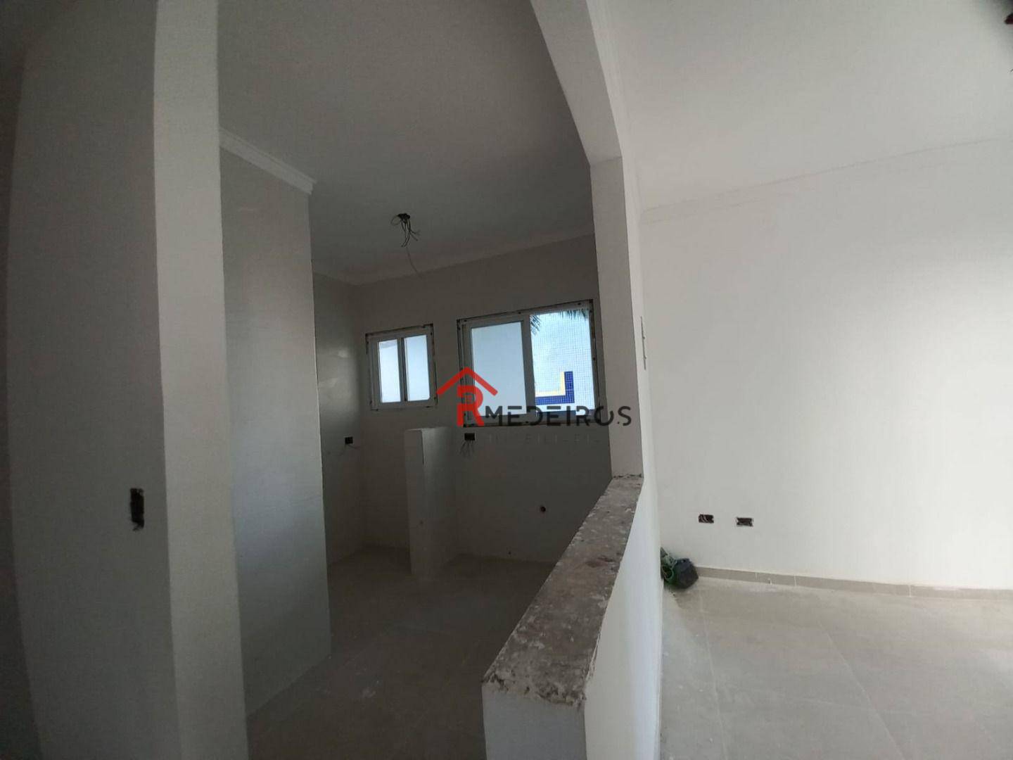 Casa à venda com 2 quartos, 54m² - Foto 12