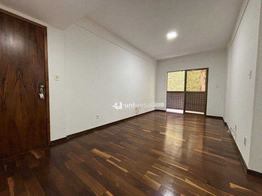 Apartamento para alugar com 3 quartos, 100m² - Foto 5