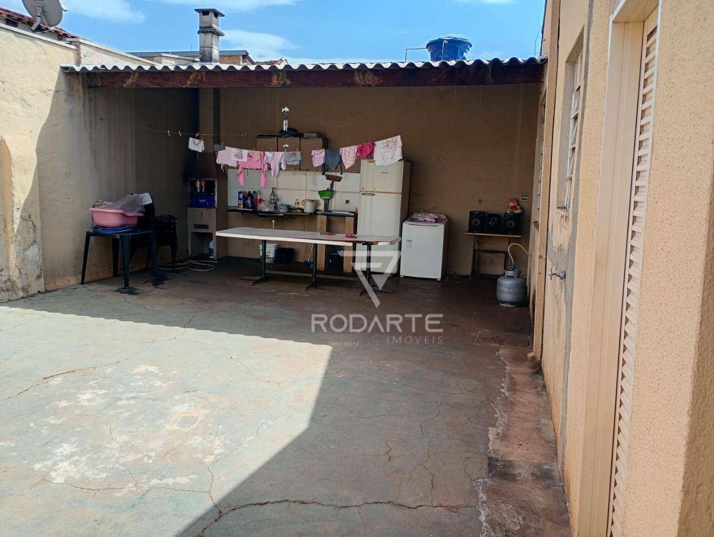 Casa, 3 quartos, 210 m² - Foto 3