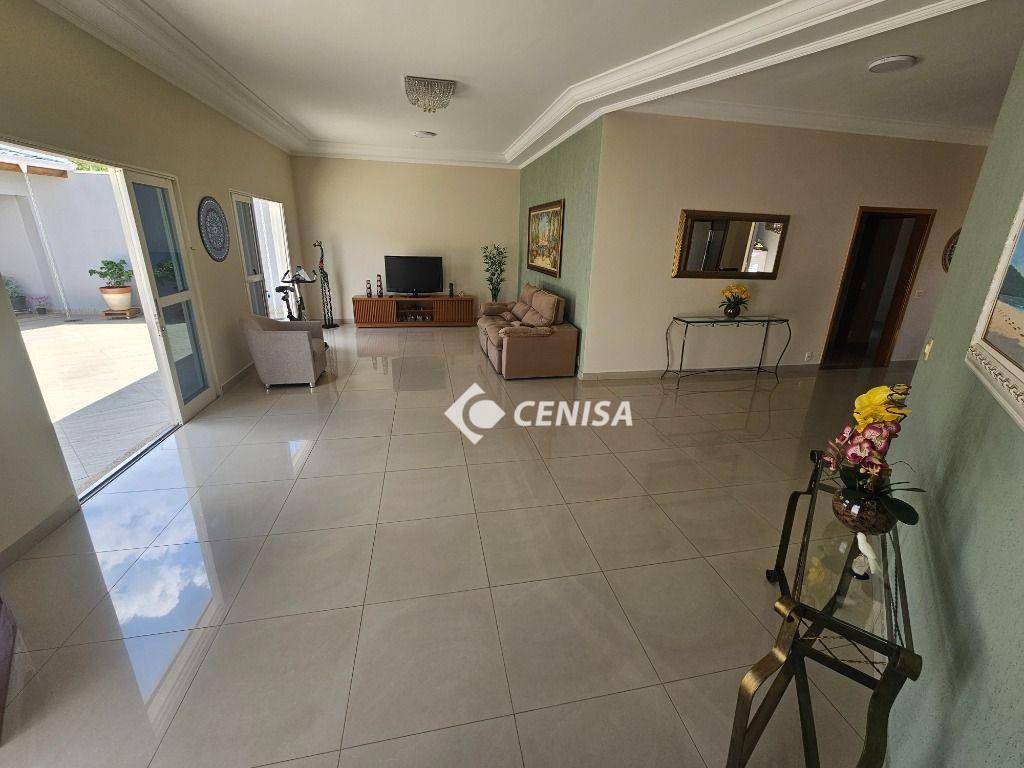 Casa à venda com 3 quartos, 236m² - Foto 10