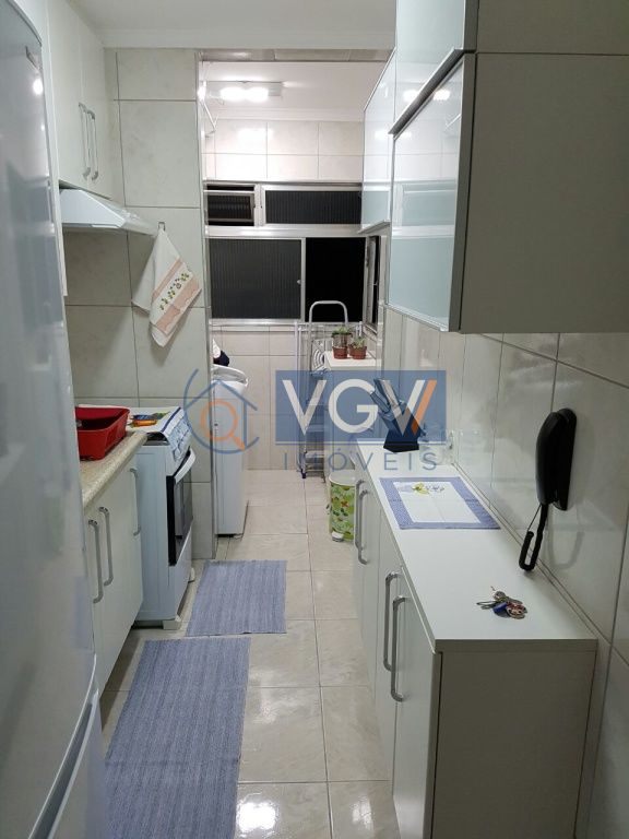 Apartamento à venda com 2 quartos, 50m² - Foto 9