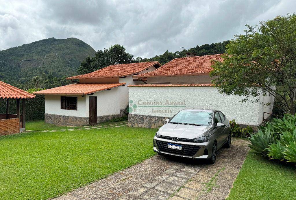 Casa de Condomínio à venda com 3 quartos, 192m² - Foto 9