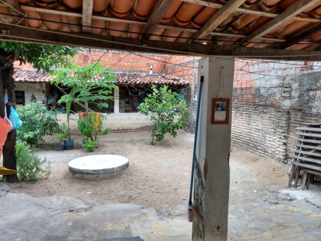 Casa à venda com 5 quartos, 300m² - Foto 6