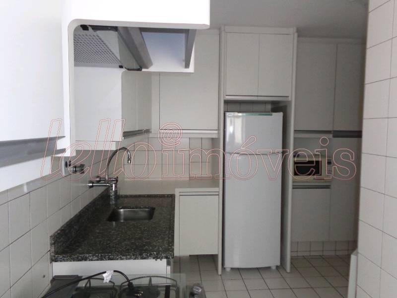 Apartamento para alugar com 2 quartos, 74m² - Foto 10