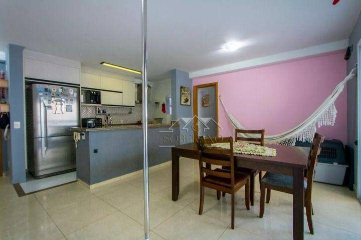 Apartamento à venda com 3 quartos, 96m² - Foto 2