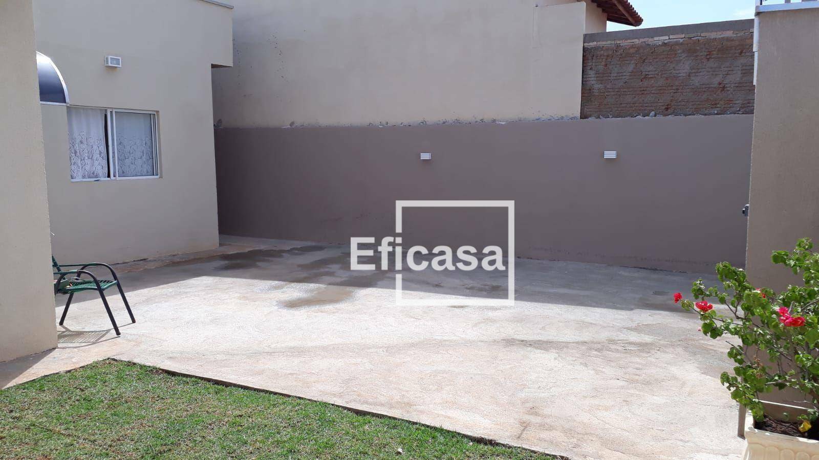 Casa à venda com 3 quartos, 80m² - Foto 3