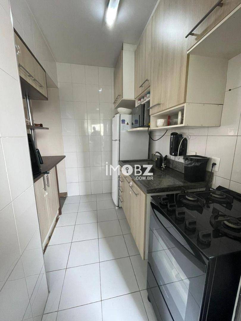 Apartamento à venda com 3 quartos, 67m² - Foto 10