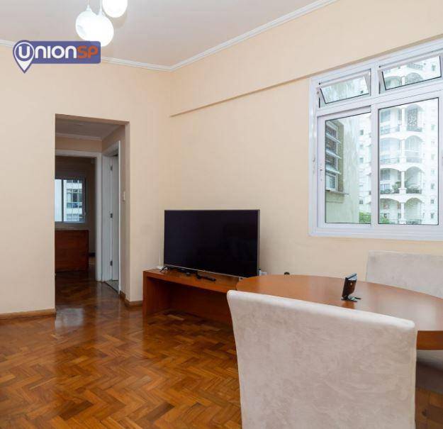 Apartamento à venda com 2 quartos, 67m² - Foto 1