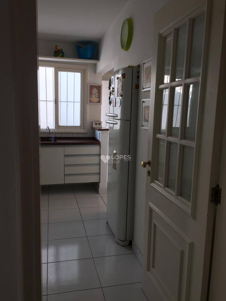 Casa à venda com 5 quartos, 290m² - Foto 17