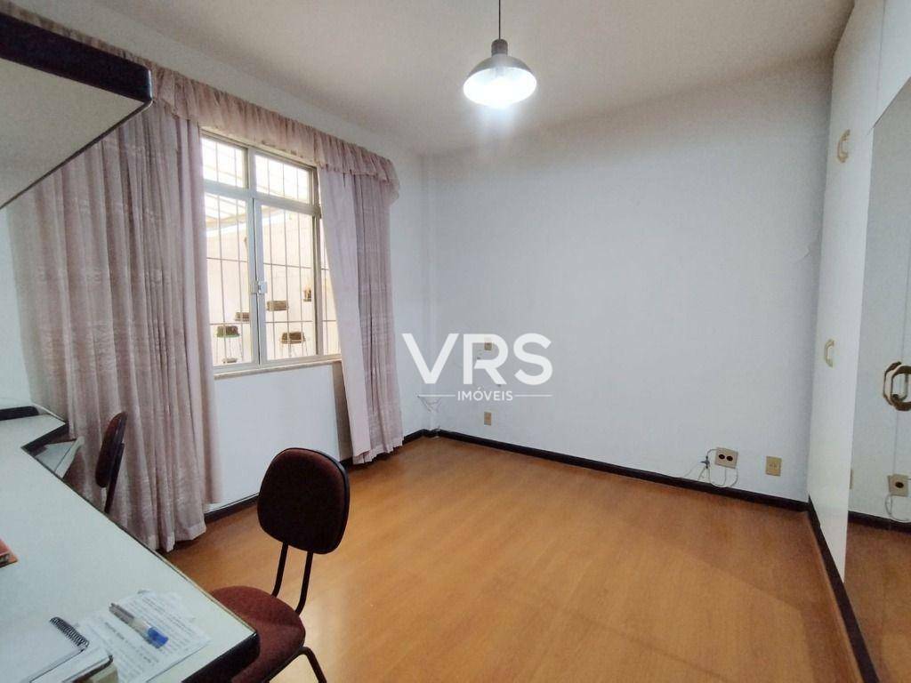 Apartamento à venda com 3 quartos, 168m² - Foto 12