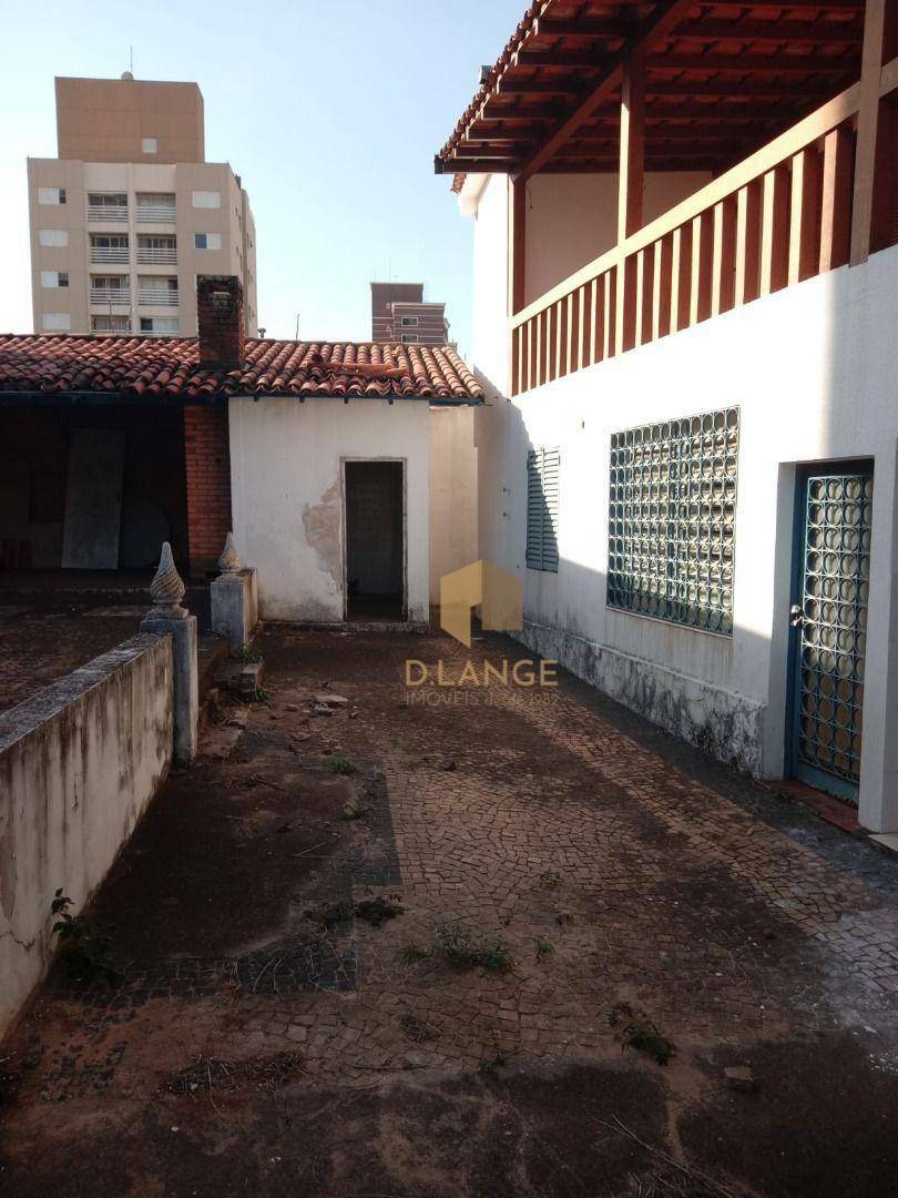 Casa para alugar com 4 quartos, 274m² - Foto 11