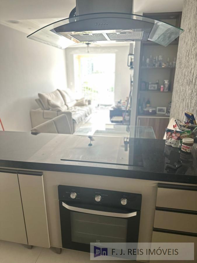 Apartamento à venda com 3 quartos, 77m² - Foto 16