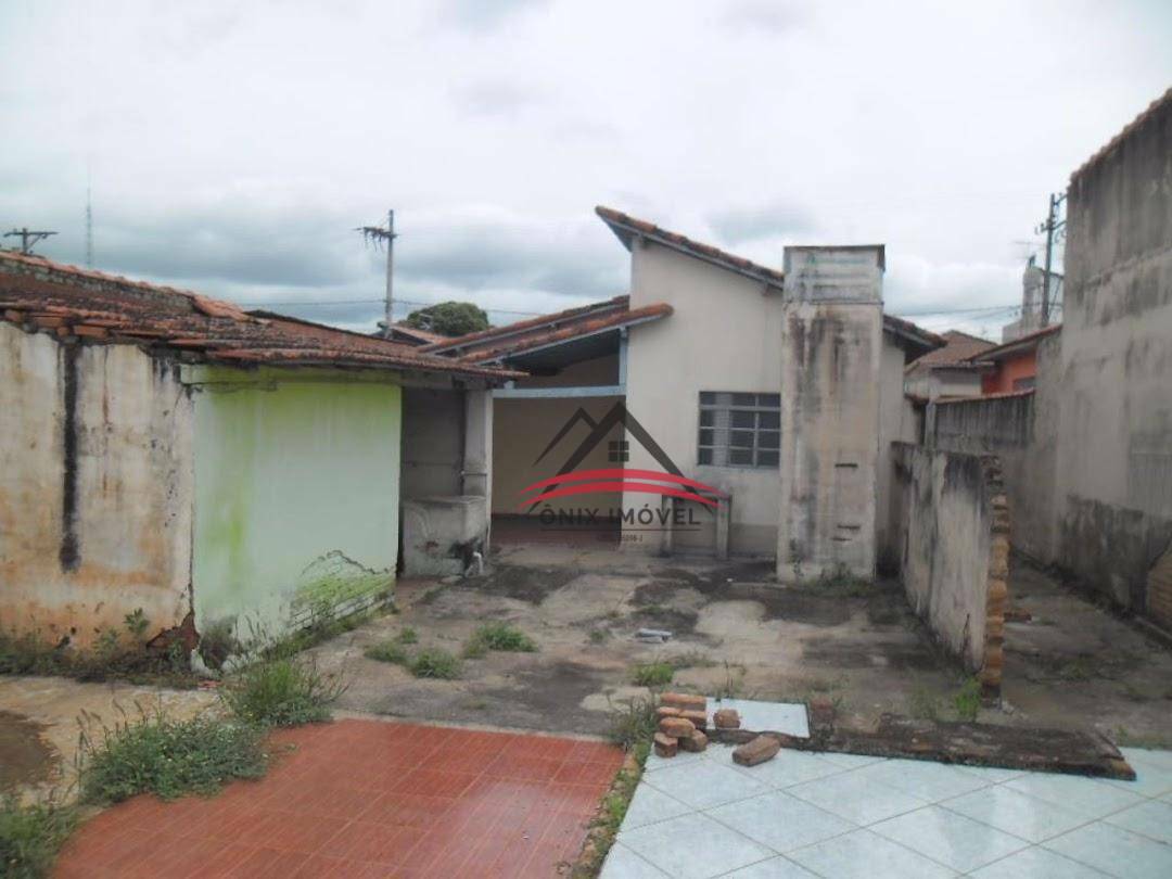 Casa à venda com 2 quartos, 150m² - Foto 5