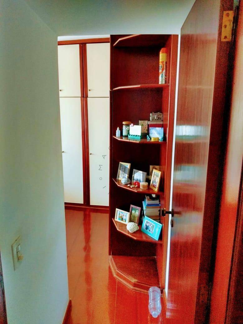 Apartamento à venda com 3 quartos, 120m² - Foto 8