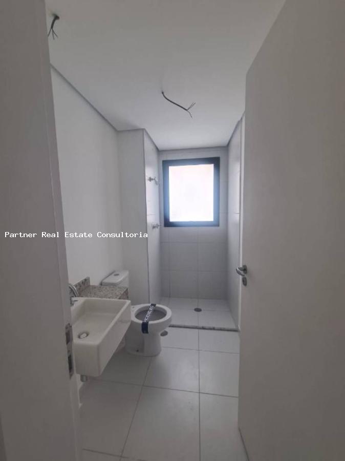 Apartamento à venda com 3 quartos, 173m² - Foto 6