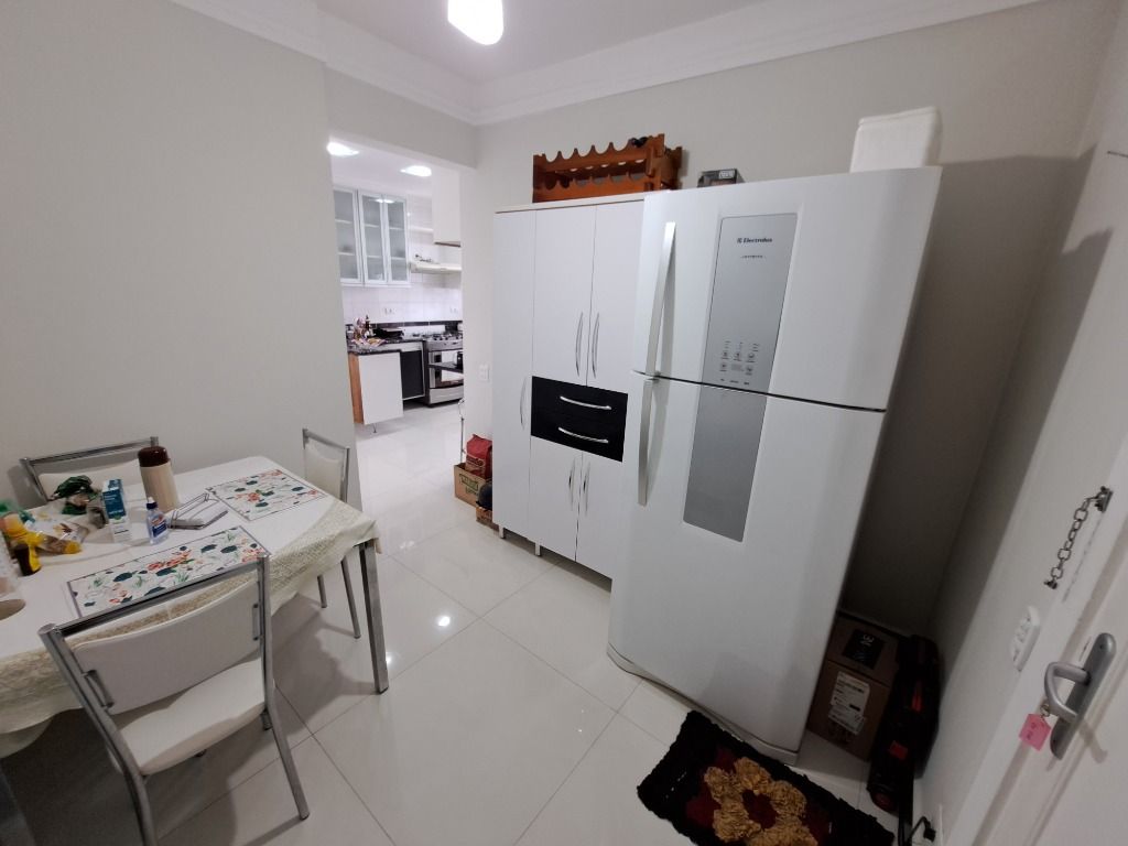 Apartamento à venda com 3 quartos, 180m² - Foto 30