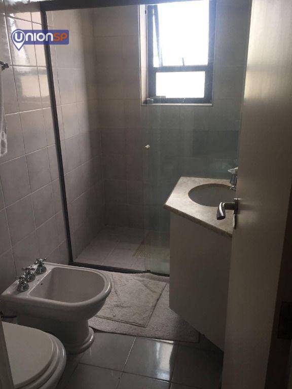 Apartamento à venda com 4 quartos, 227m² - Foto 22