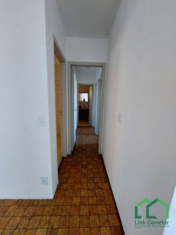 Apartamento para alugar com 2 quartos, 80m² - Foto 8