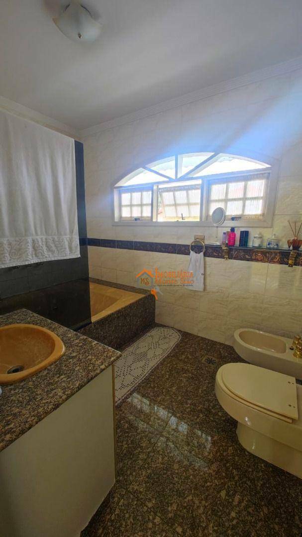 Sobrado à venda e aluguel com 3 quartos, 307m² - Foto 38