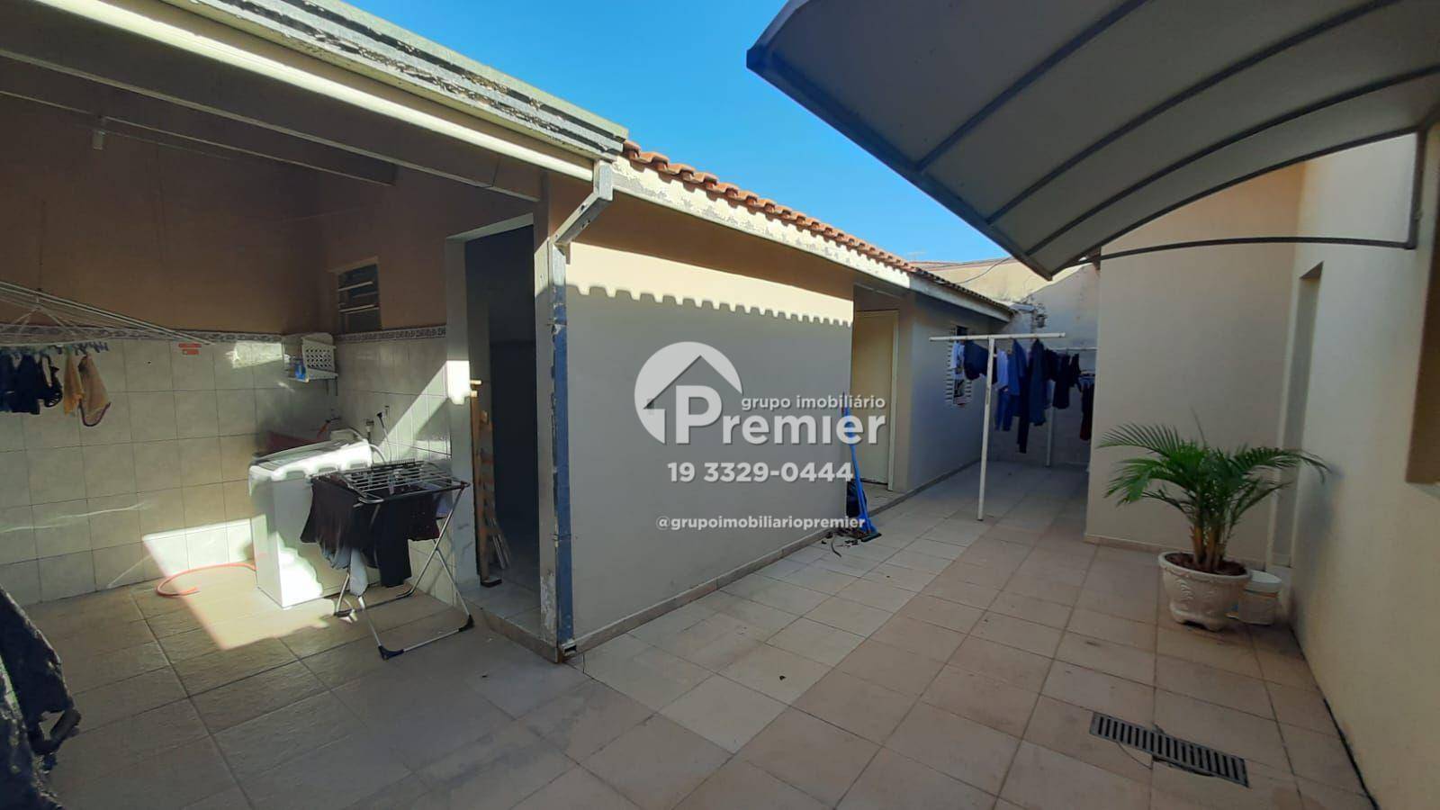 Casa à venda com 5 quartos, 214m² - Foto 28