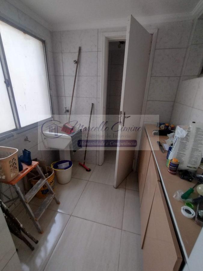 Apartamento à venda com 2 quartos, 69m² - Foto 24