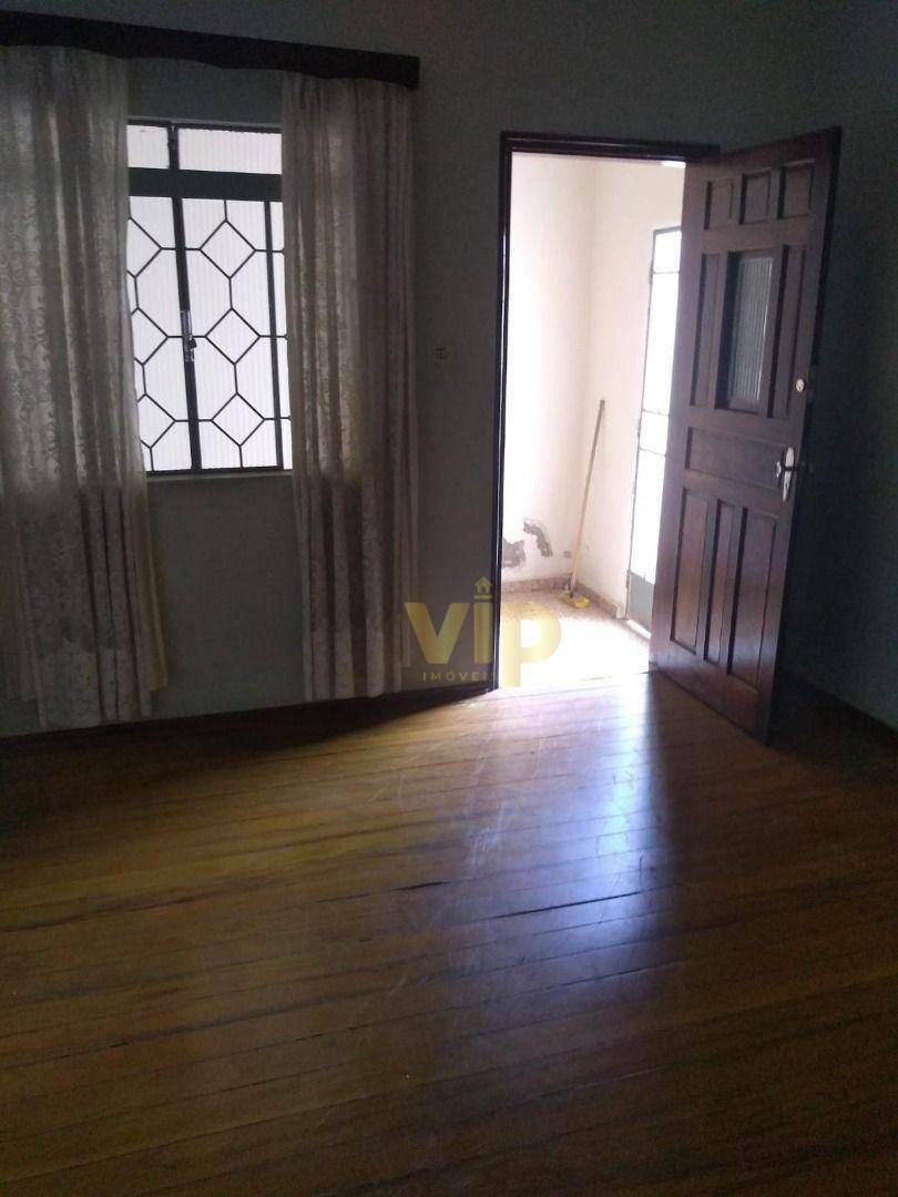 Casa à venda com 3 quartos, 180m² - Foto 2