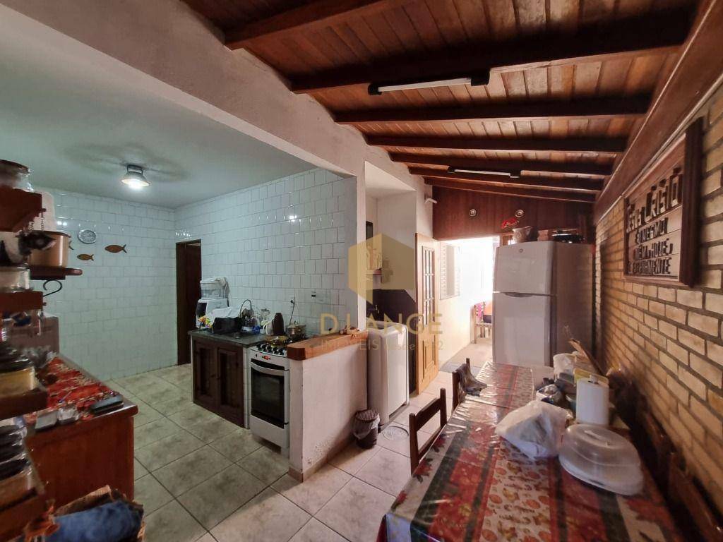 Casa à venda com 2 quartos, 75m² - Foto 10