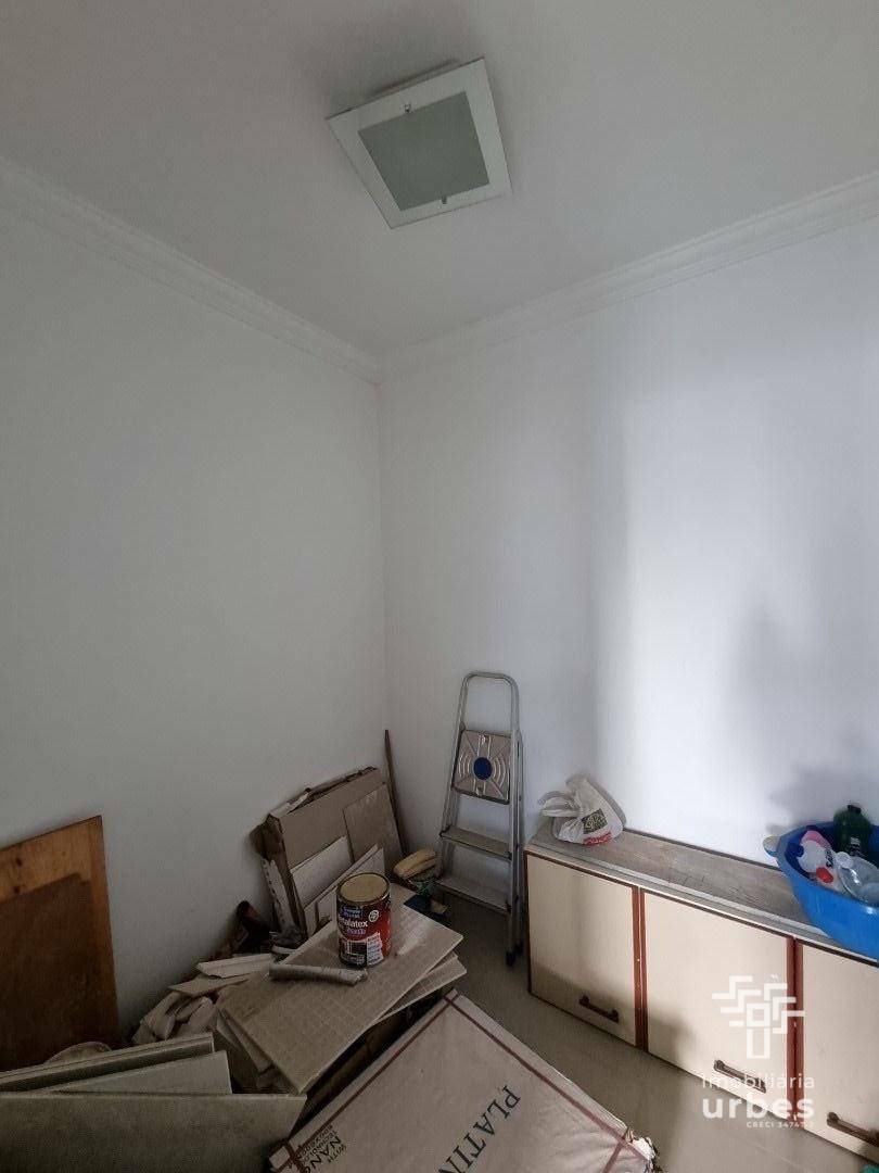 Apartamento à venda com 3 quartos, 154m² - Foto 10