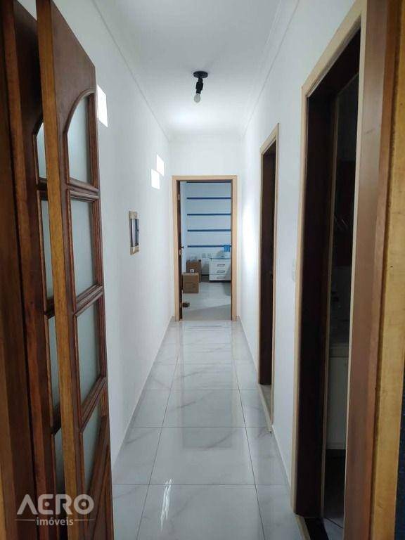 Casa à venda com 2 quartos, 115m² - Foto 12