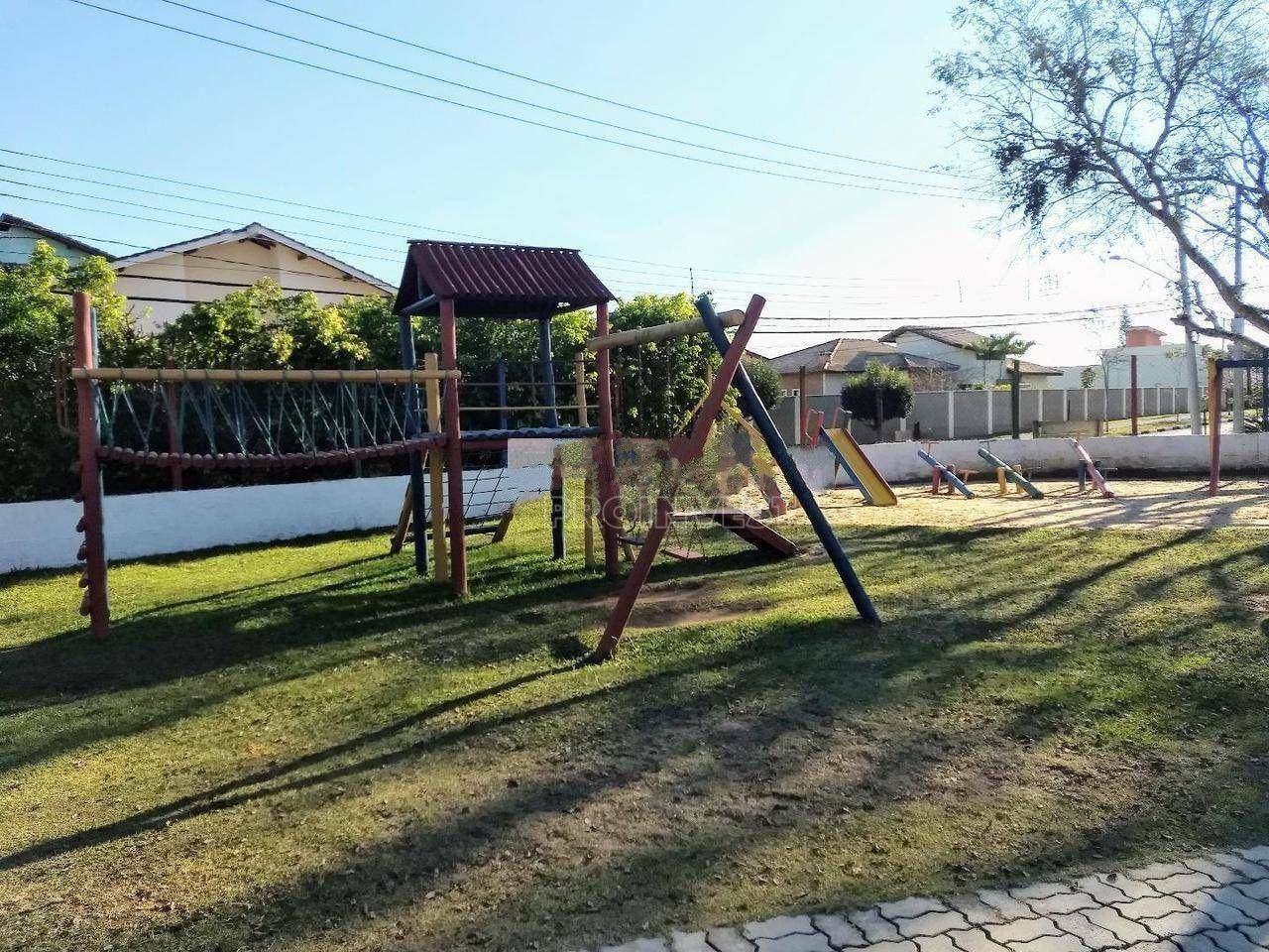 Casa de Condomínio à venda e aluguel com 3 quartos, 230m² - Foto 25