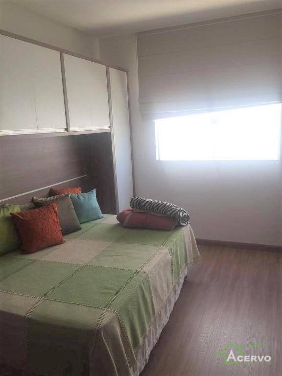 Casa de Condomínio à venda com 3 quartos, 216m² - Foto 7