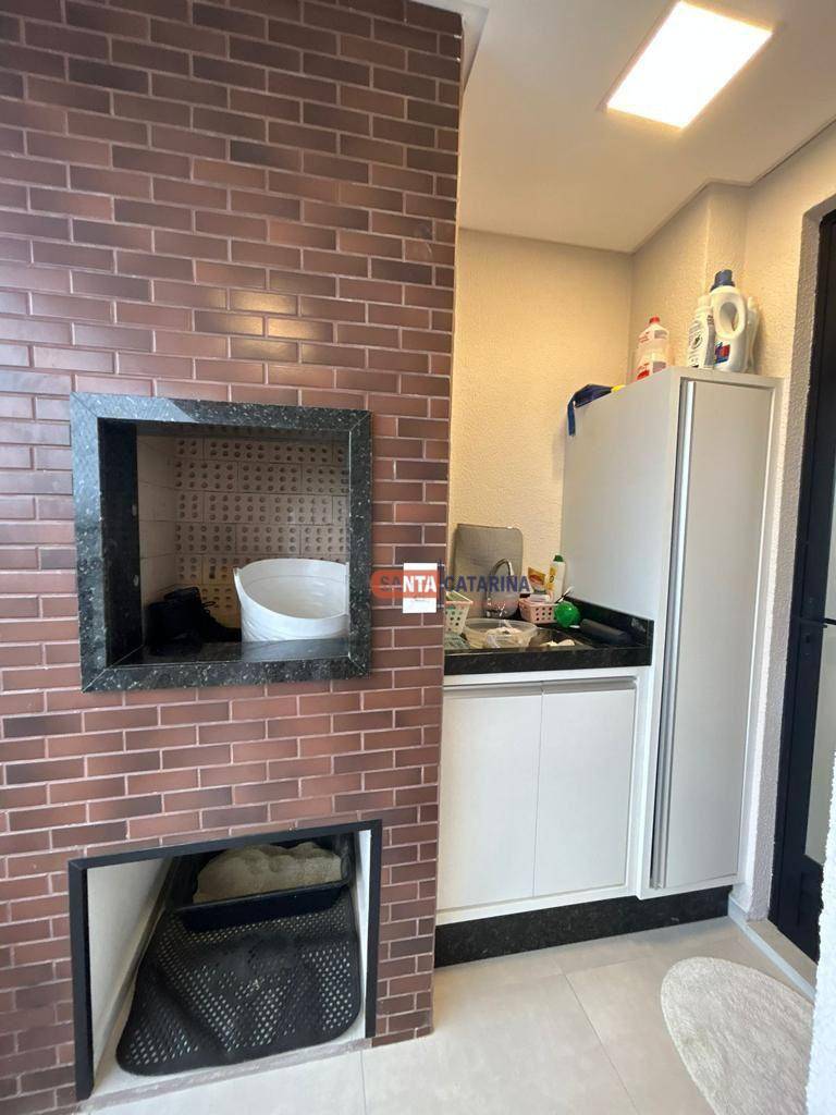 Apartamento à venda com 2 quartos, 77m² - Foto 7