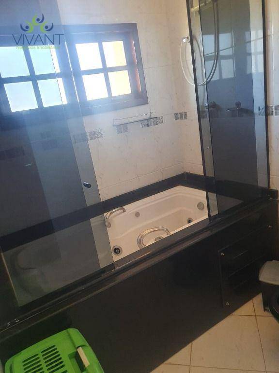 Sobrado à venda com 3 quartos, 200m² - Foto 3