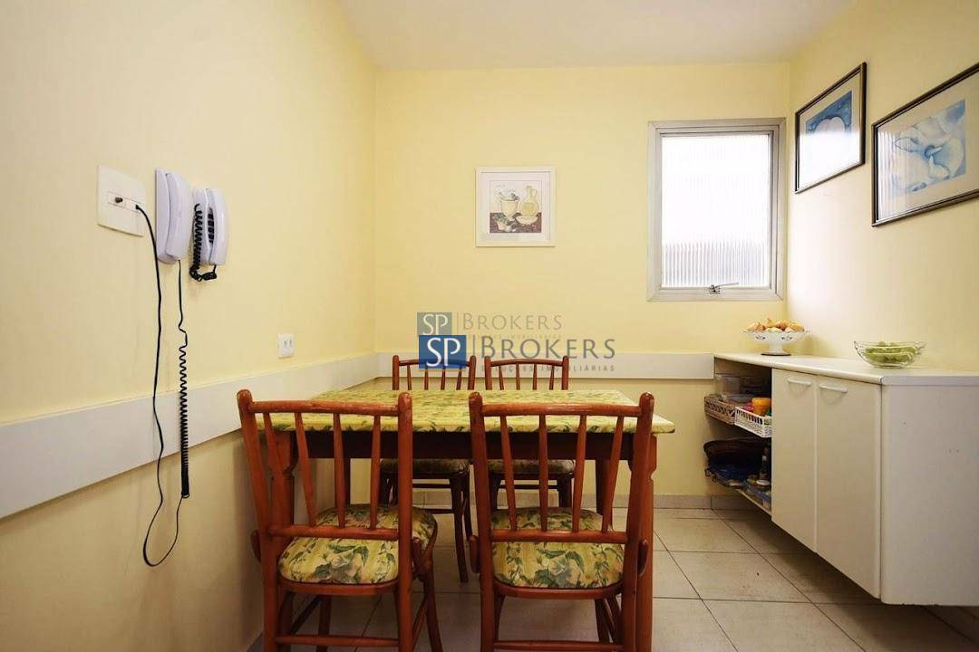 Apartamento à venda com 3 quartos, 208m² - Foto 20