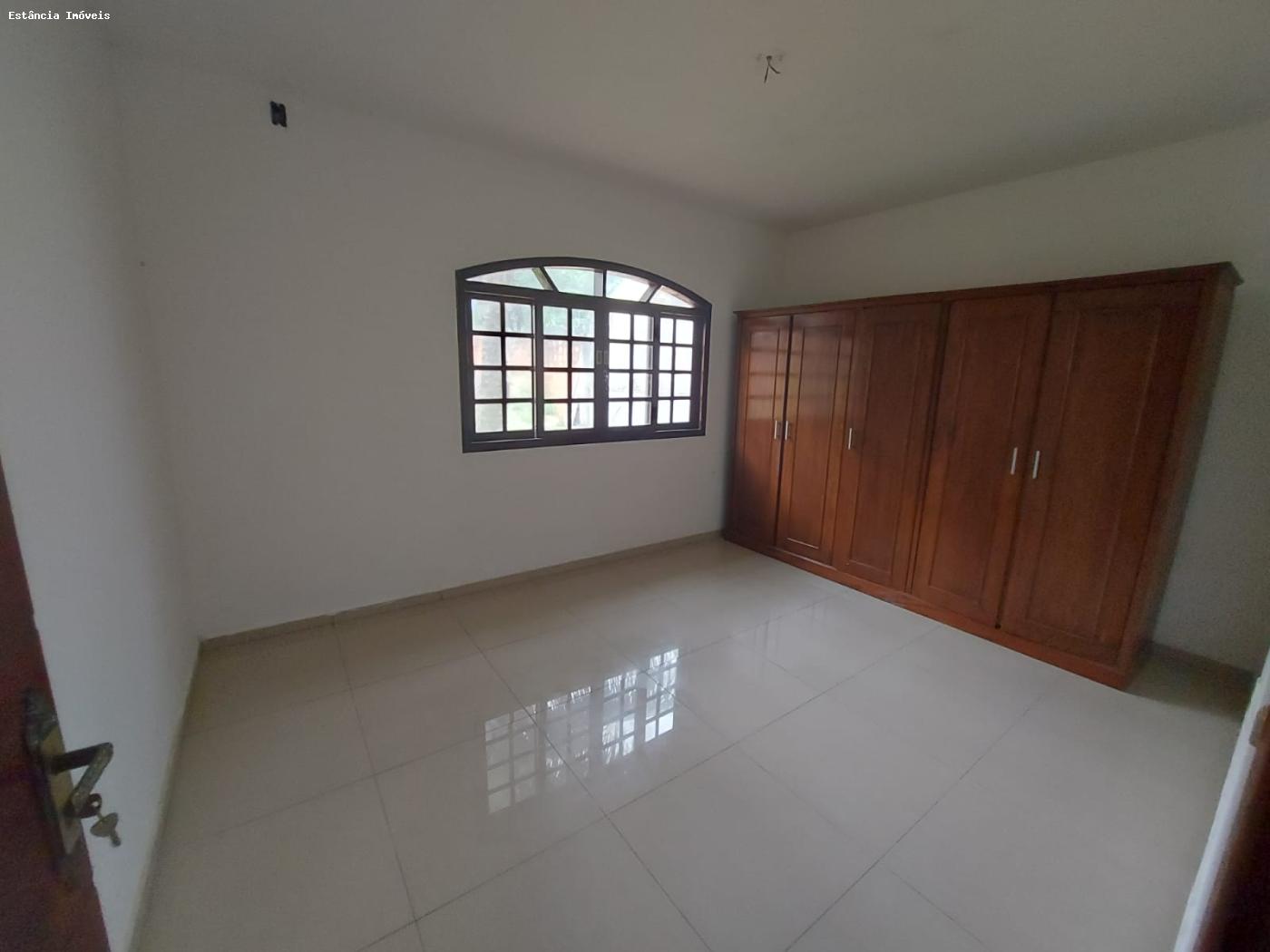 Casa de Condomínio à venda com 3 quartos, 360m² - Foto 12