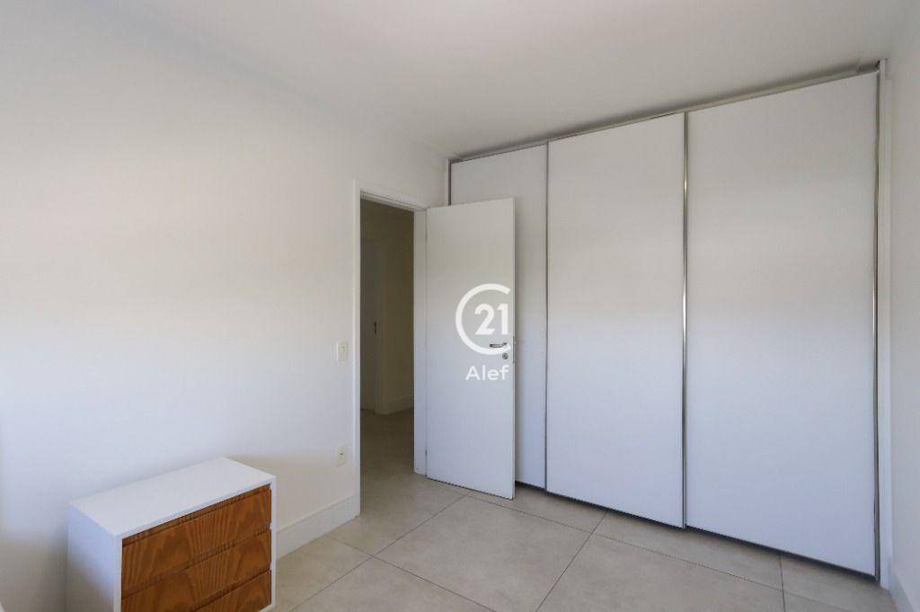 Apartamento à venda e aluguel com 4 quartos, 241m² - Foto 21