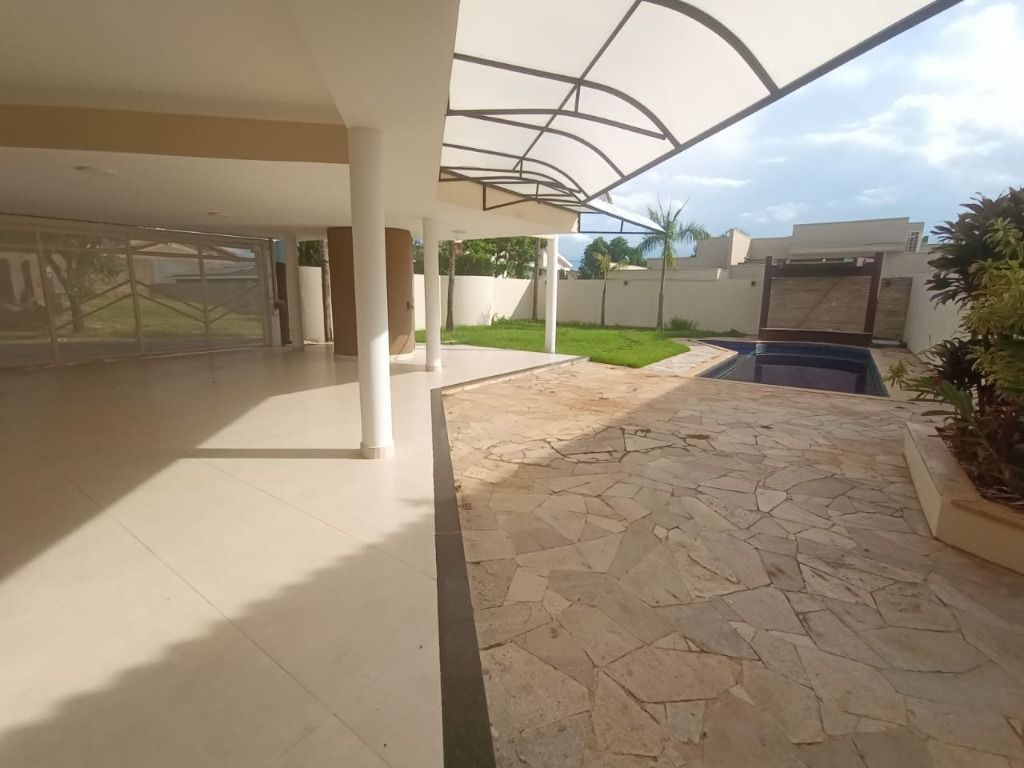 Casa de Condomínio à venda com 4 quartos, 400m² - Foto 17