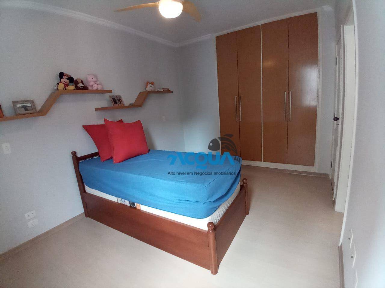 Apartamento à venda com 3 quartos, 186m² - Foto 12