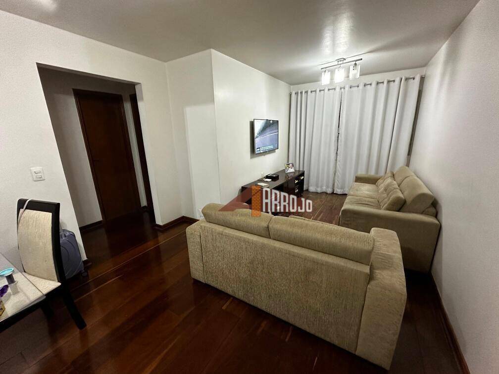 Apartamento à venda com 2 quartos, 73m² - Foto 4